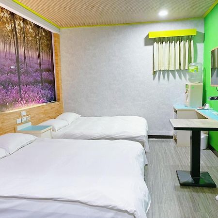 Clover House-自助式無人旅店 Zhongli Eksteriør billede