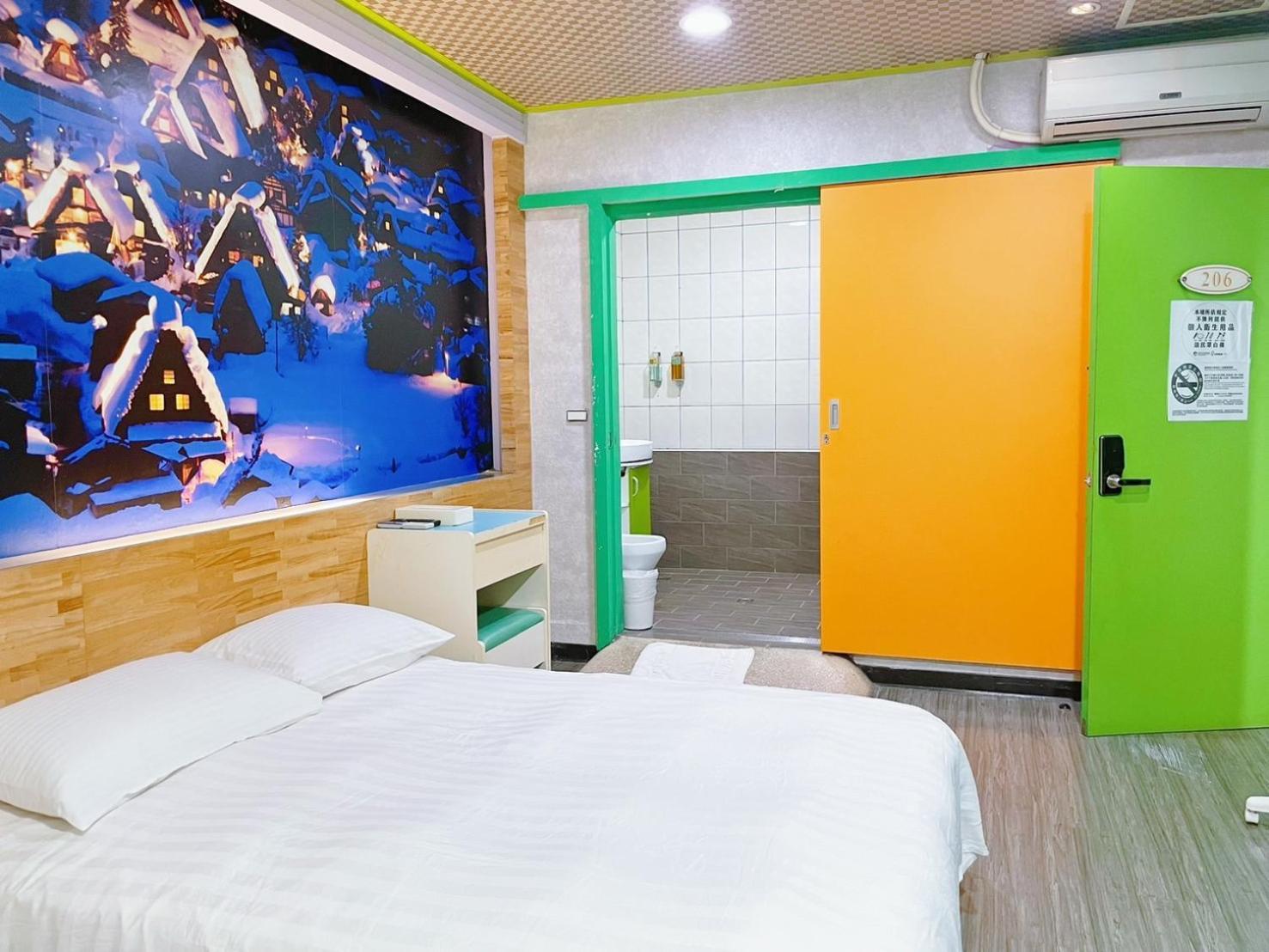 Clover House-自助式無人旅店 Zhongli Eksteriør billede