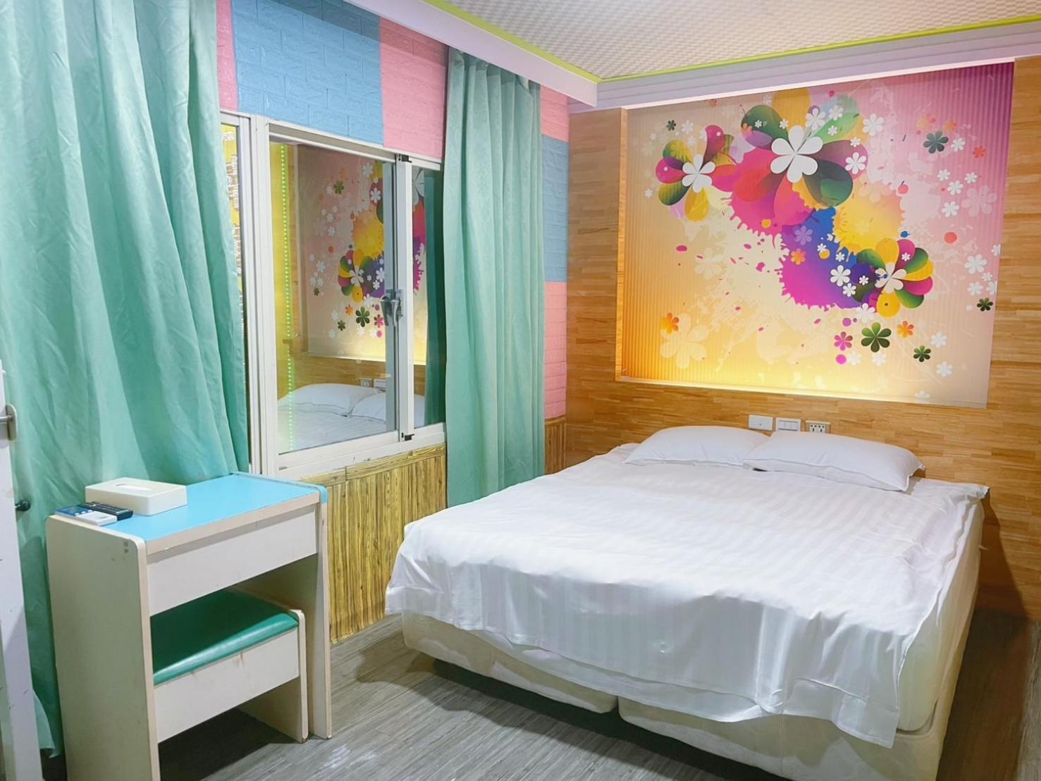 Clover House-自助式無人旅店 Zhongli Eksteriør billede