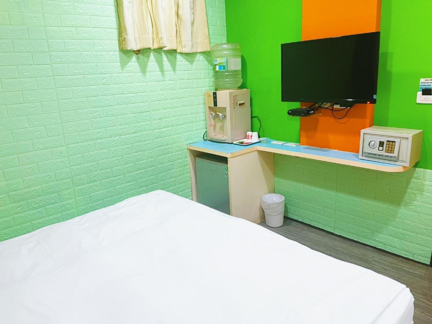 Clover House-自助式無人旅店 Zhongli Eksteriør billede